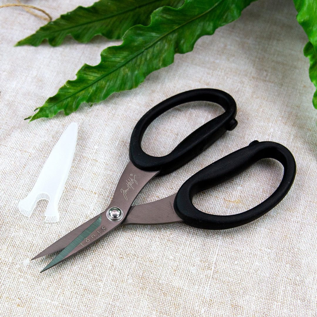 Tonic Studios: Tim Holtz Micro-Serrated 5" Mini Snips